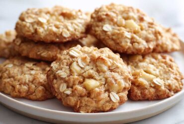 Apple Cinnamon 'Back to School' Breakfast Cookies