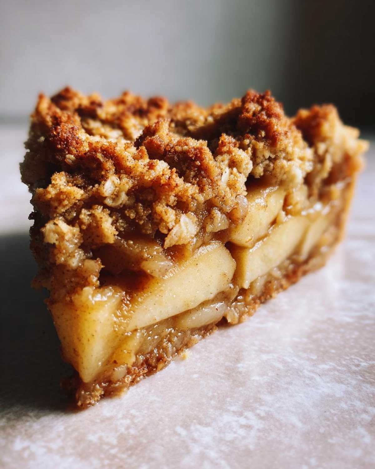 Apple Crumble with Oat Topping - detail 1