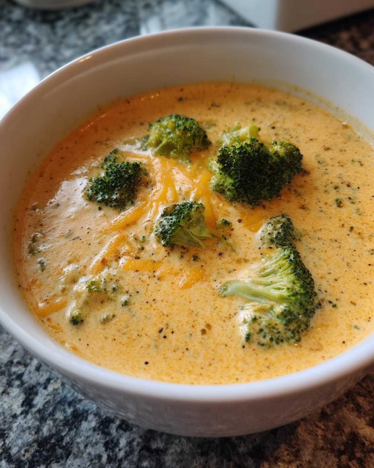 Broccoli Cheddar Soup - detail 1