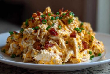 Crockpot Crack Chicken (Bacon Cheddar Ranch)