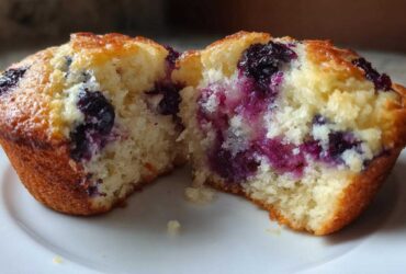 Healthy Blueberry Yogurt Muffins
