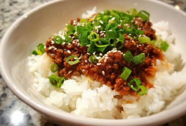 Korean Ground Beef and Rice Bowls