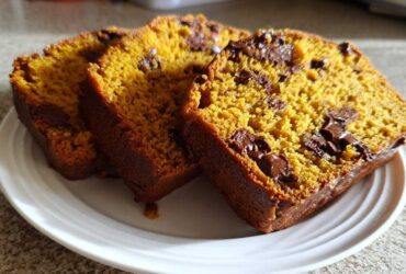Pumpkin Chocolate Chip Bread