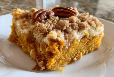 Pumpkin Dump Cake