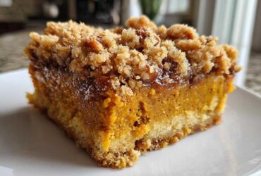 Pumpkin Pie Crunch (or Dump Cake)