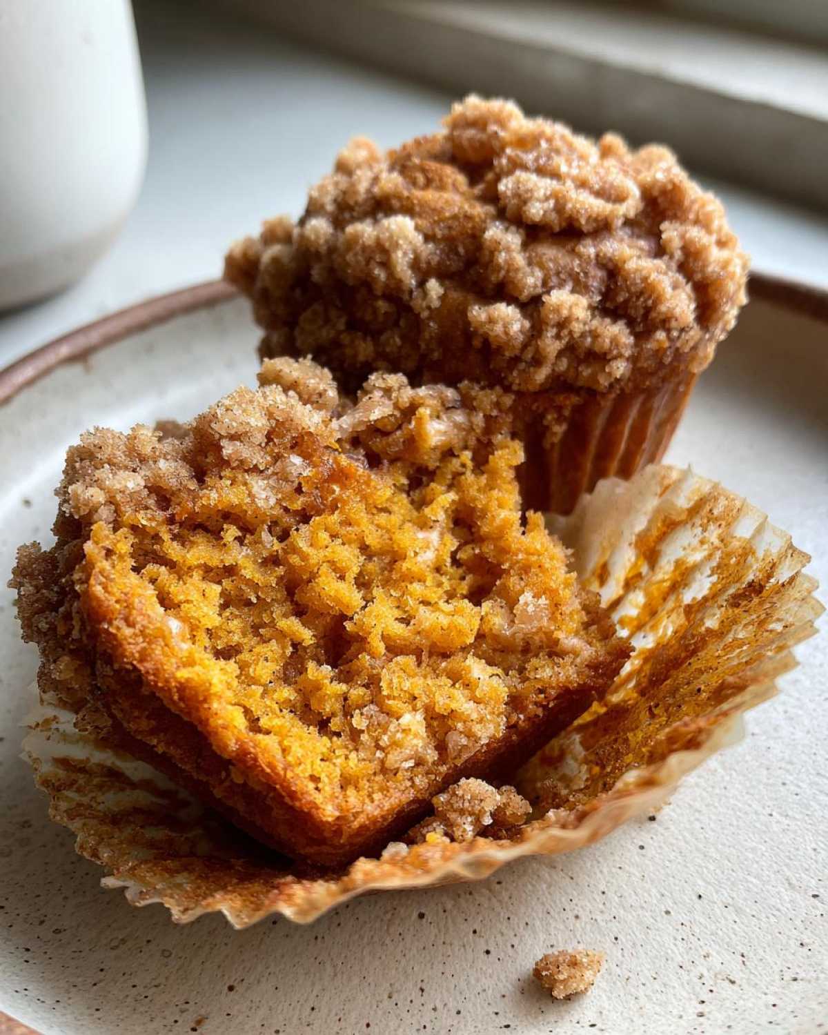 Pumpkin Streusel Muffins - detail 4