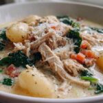 Slow Cooker Chicken Gnocchi Soup (Olive Garden Copycat)