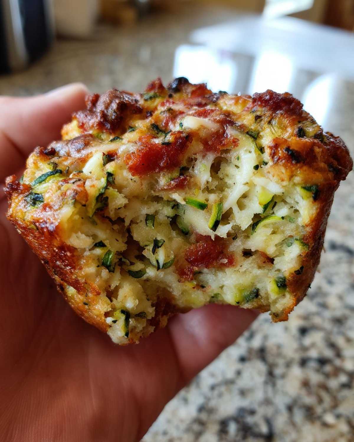 Zucchini Pizza Muffins - detail 3