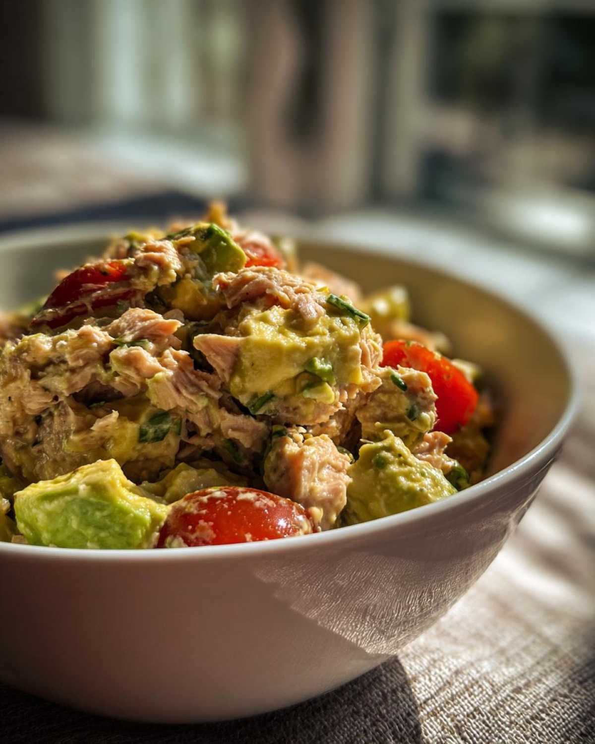 Avocado tuna salad - detail 4