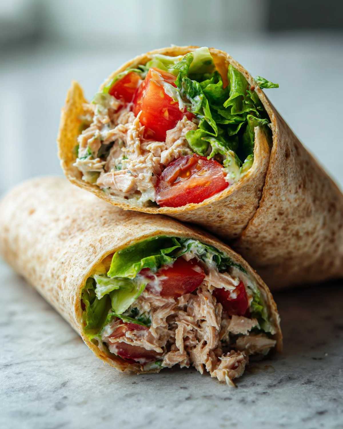 Classic tuna wrap - detail 1