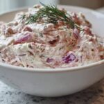 Greek yogurt tuna salad
