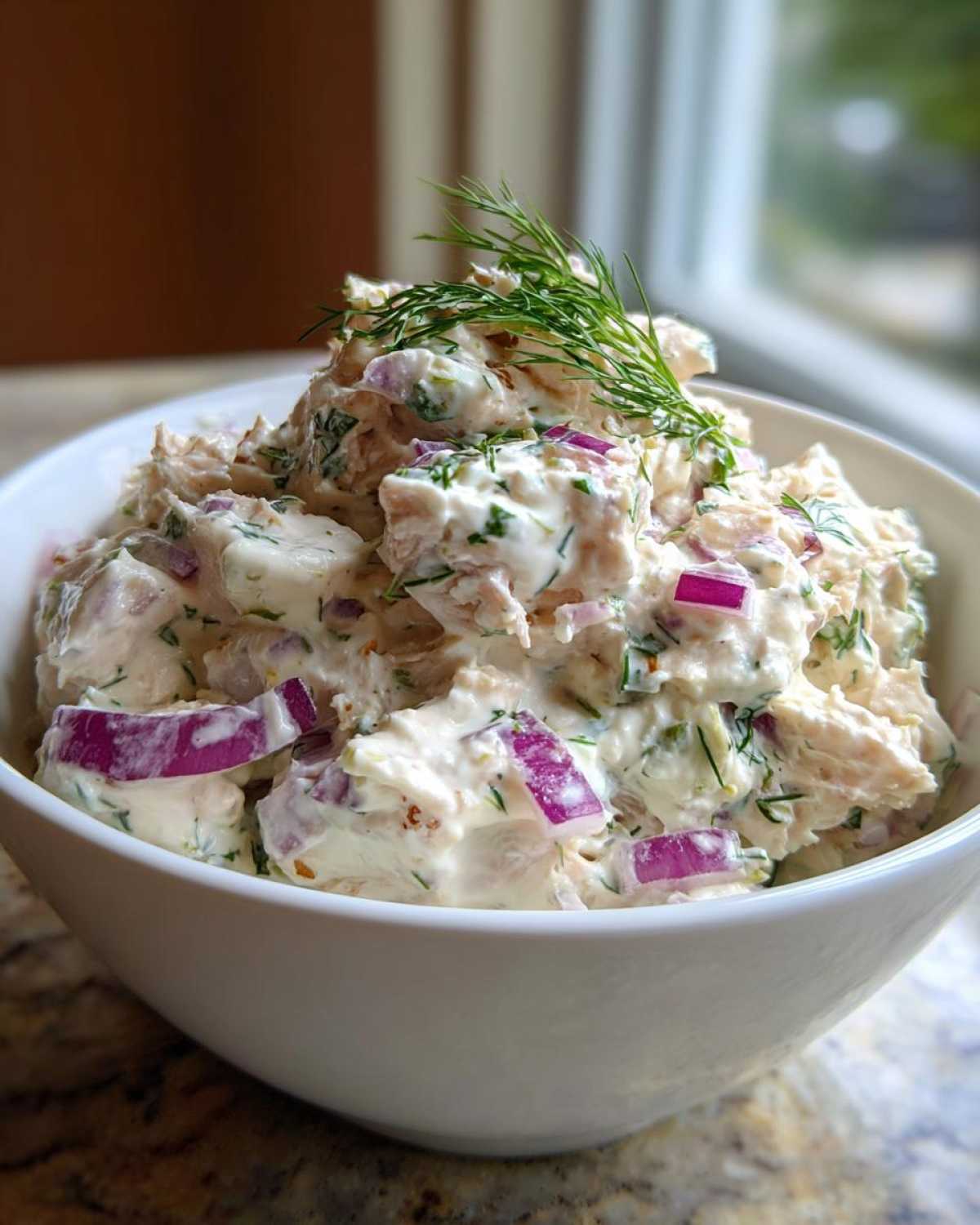Greek yogurt tuna salad - detail 2