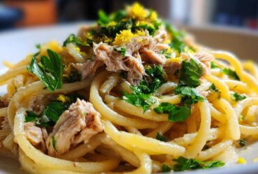 Lemon garlic tuna pasta