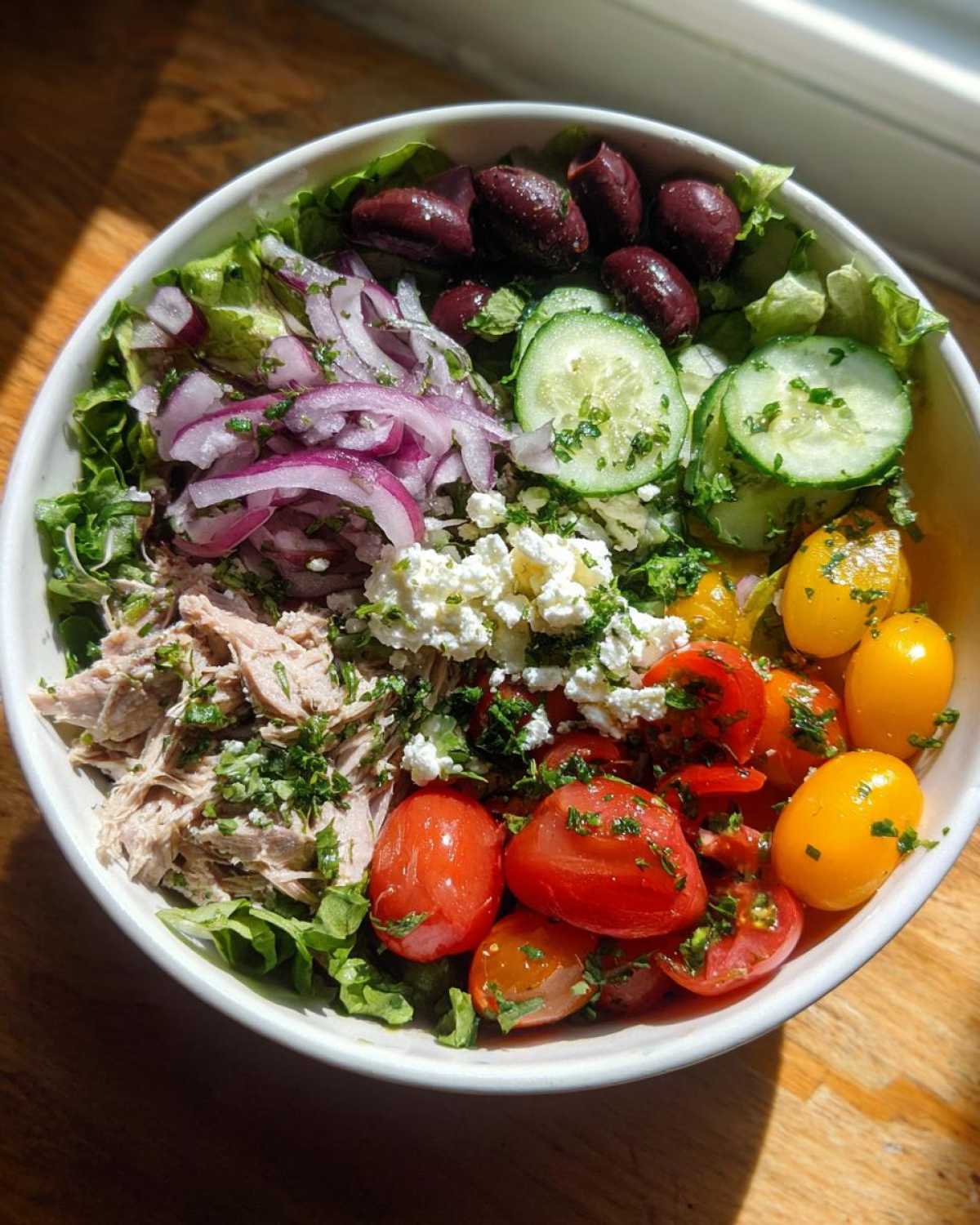 Mediterranean tuna bowl - detail 3