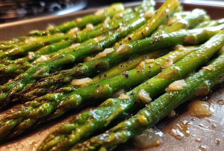 Garlic Lemon Asparagus (Simple Side)