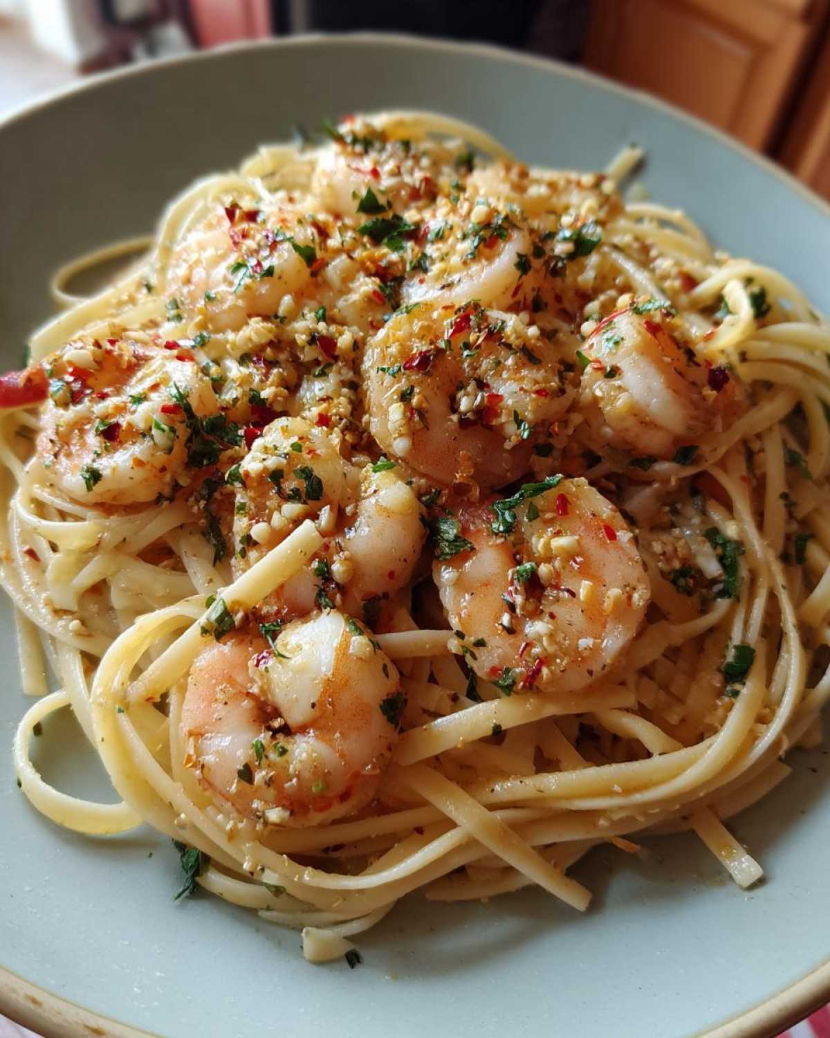 Garlic Lemon Shrimp Scampi Pasta - detail 3