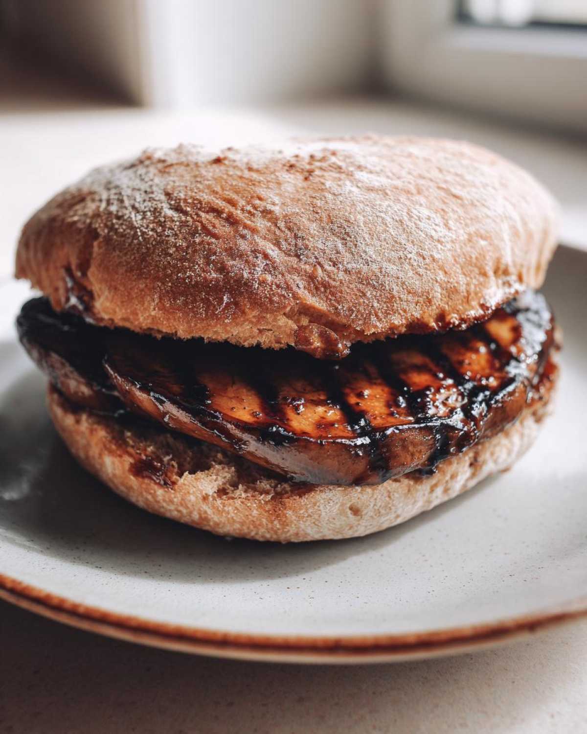 Grilled Portobello Mushroom Burgers - detail 2
