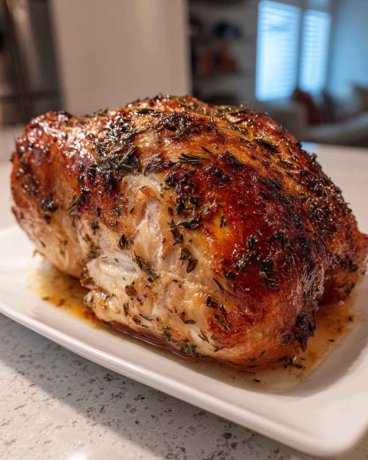 Juicy Garlic Herb Roast Turkey Breast - detail 1