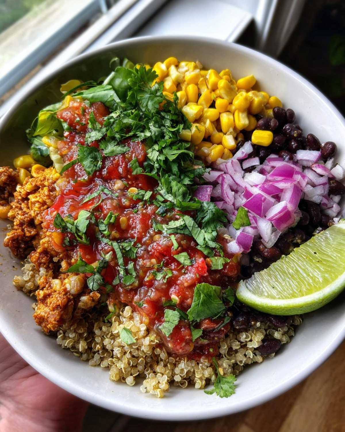 Quinoa Black Bean Burrito Bowl - detail 1