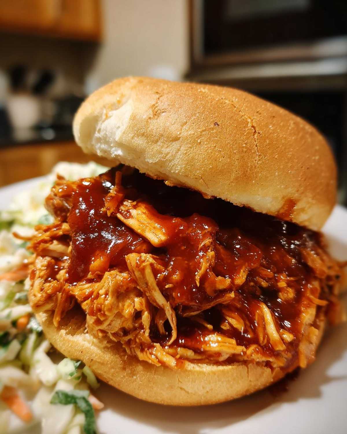 Slow Cooker BBQ Pulled Chicken Sandwiches - detail 2