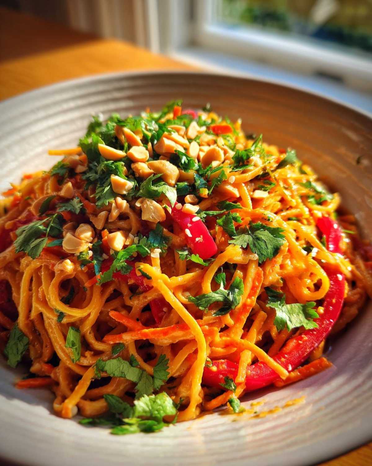 Spicy Thai Peanut Noodle Salad - detail 3
