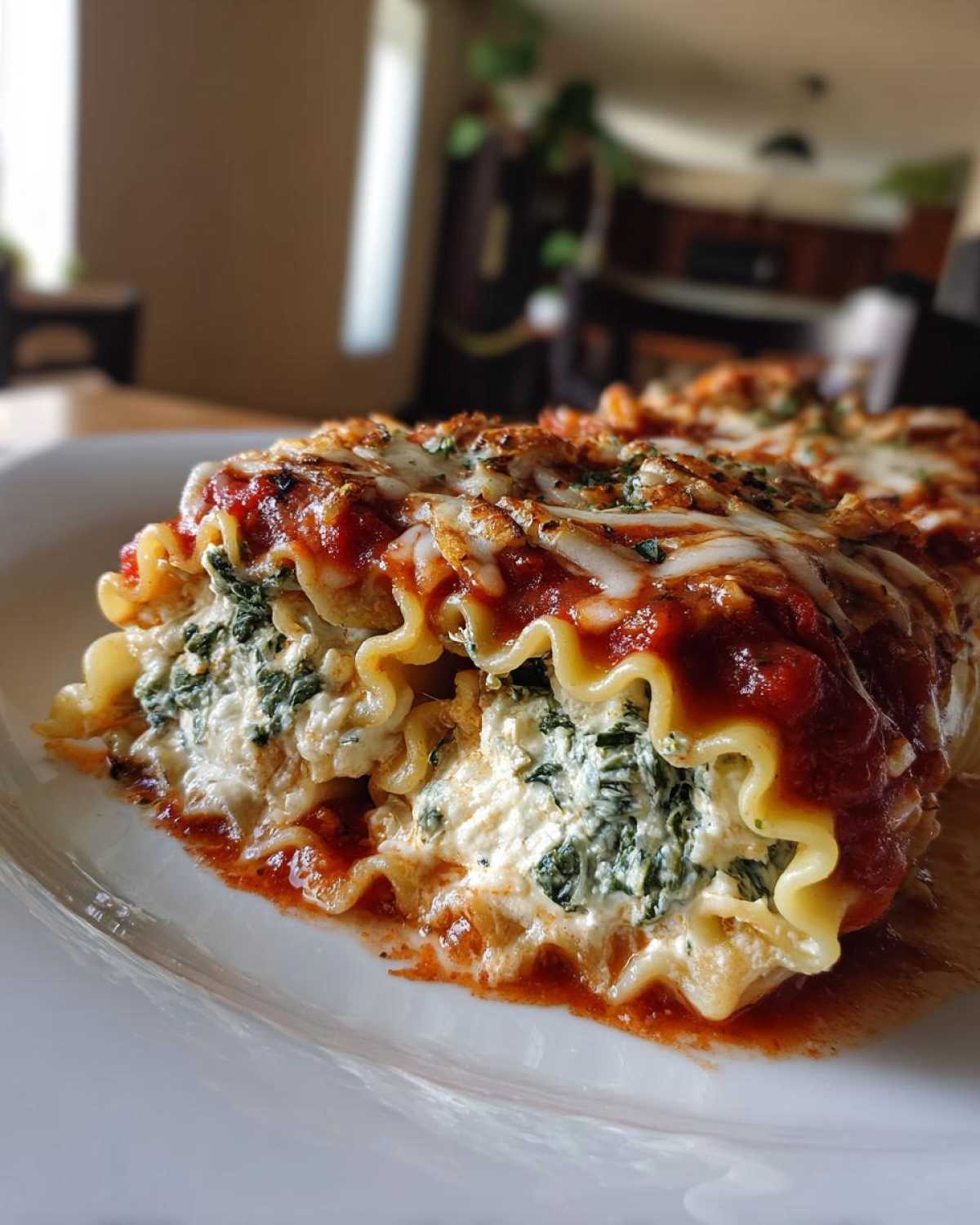 Spinach and Ricotta Lasagna Roll-Ups - detail 1