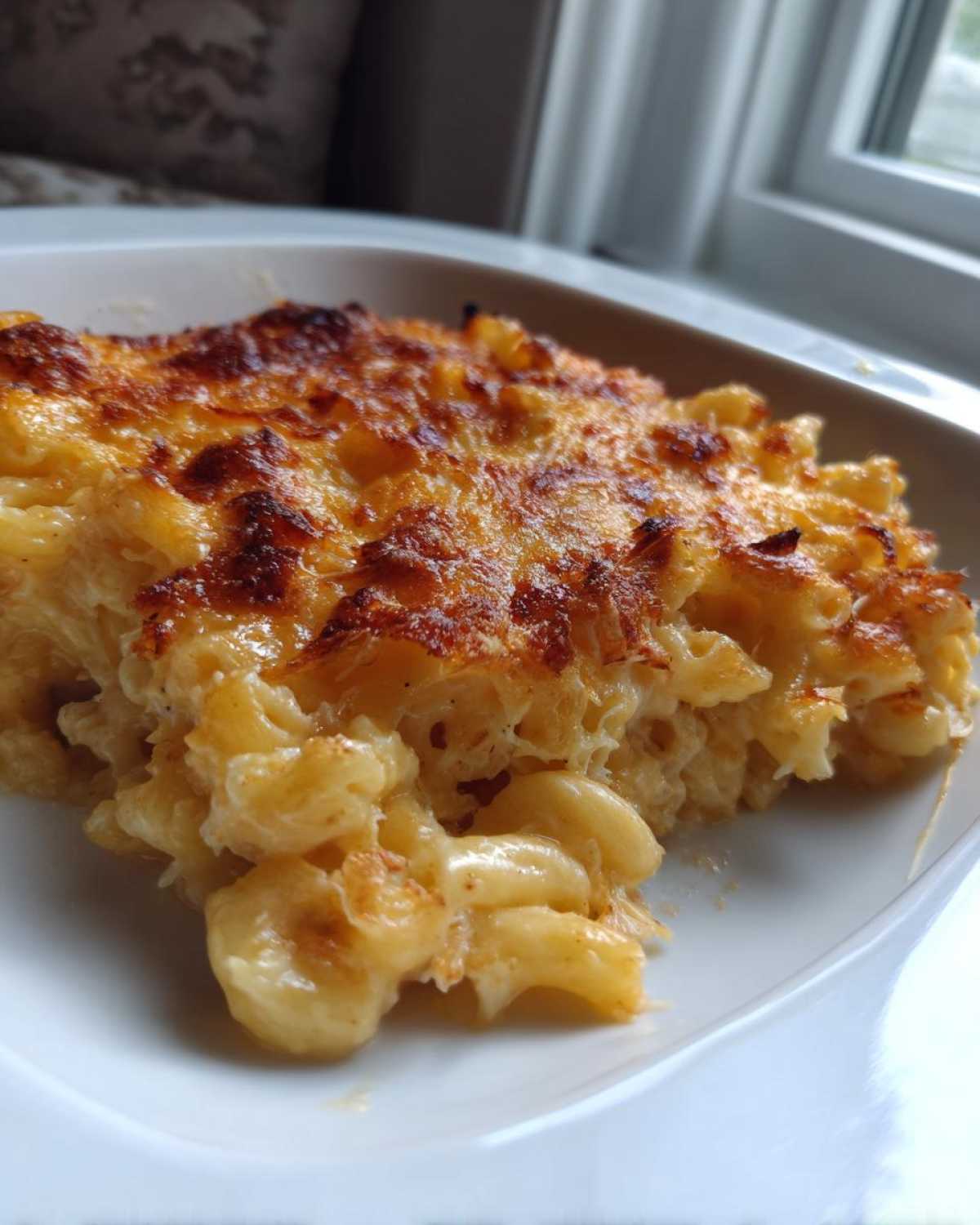 Ultimate Baked Mac and Cheese - detail 2