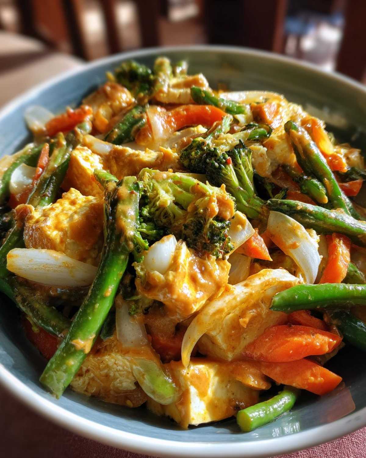 Vegetable Stir-Fry with Peanut Sauce - detail 4