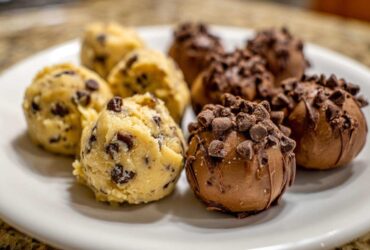Chocolate Chip Cookie Dough Truffles (Egg-Free Edible Cookie Dough Bites)