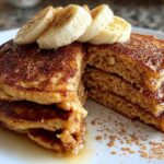 Flourless Oatmeal Banana Pancakes (Healthy Breakfast Hack)