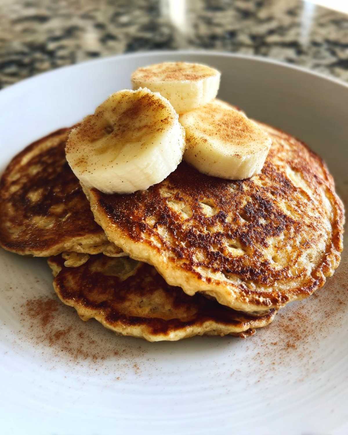 Flourless Oatmeal Banana Pancakes (Healthy Breakfast Hack) - detail 2