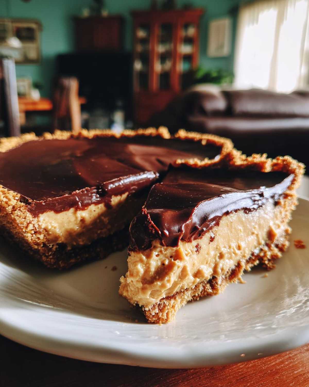No-Bake Chocolate Peanut Butter Pie (Easiest Pie Ever!) - detail 4