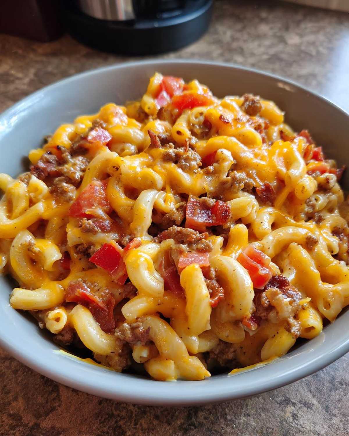One-Pot Bacon Cheeseburger Pasta (Comfort Food Mashup) - detail 1