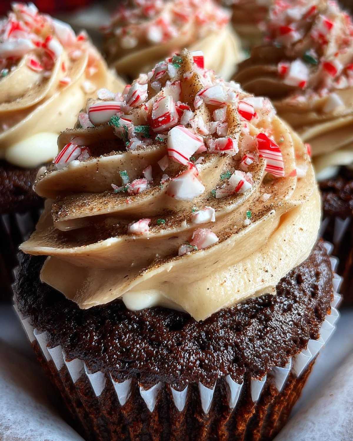 Peppermint Mocha Cupcakes (Holiday Coffeehouse Flavors at Home) - detail 2
