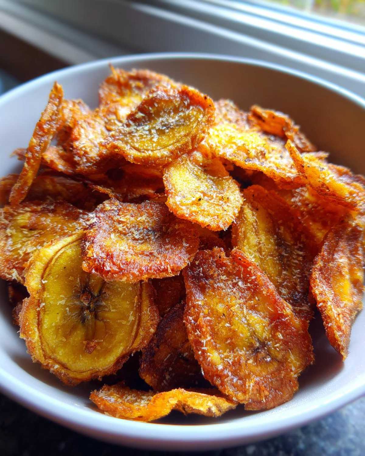 Plantain Chips with Zesty Lime Salt (Addictive Crunchy Snack) - detail 2
