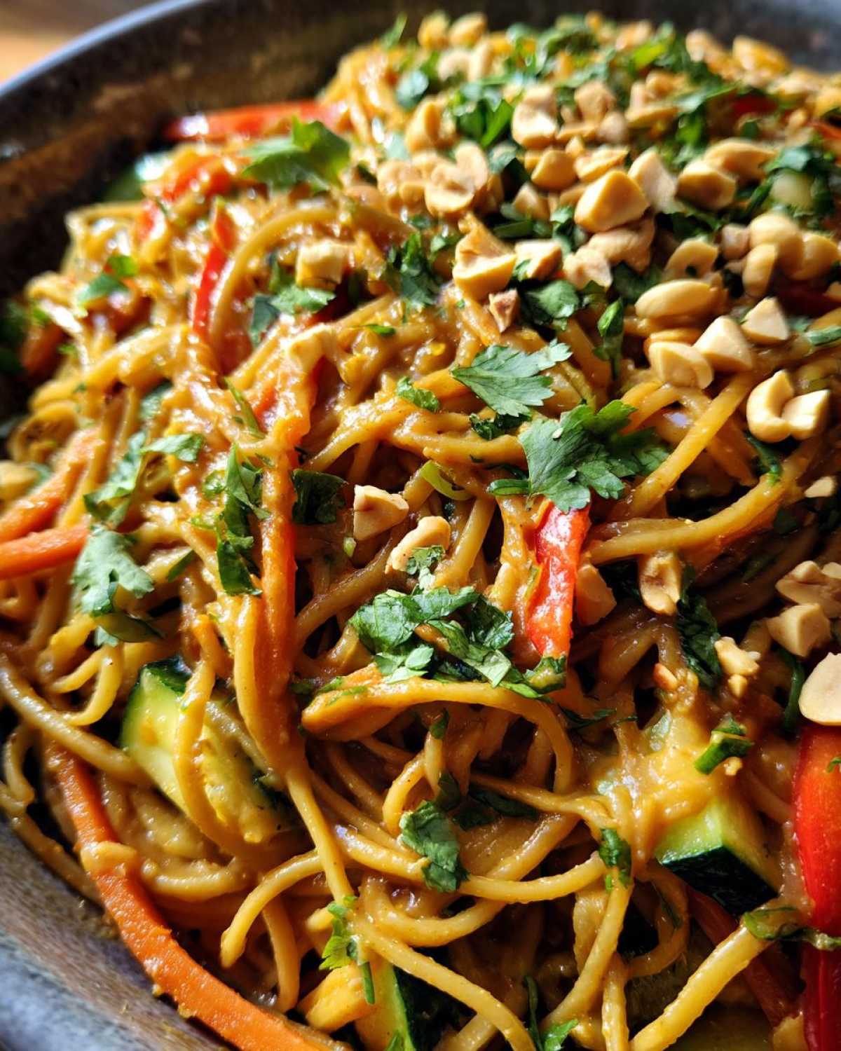 Spicy Thai Peanut Noodles with Crunchy Veggies (Takeout At Home) - detail 2