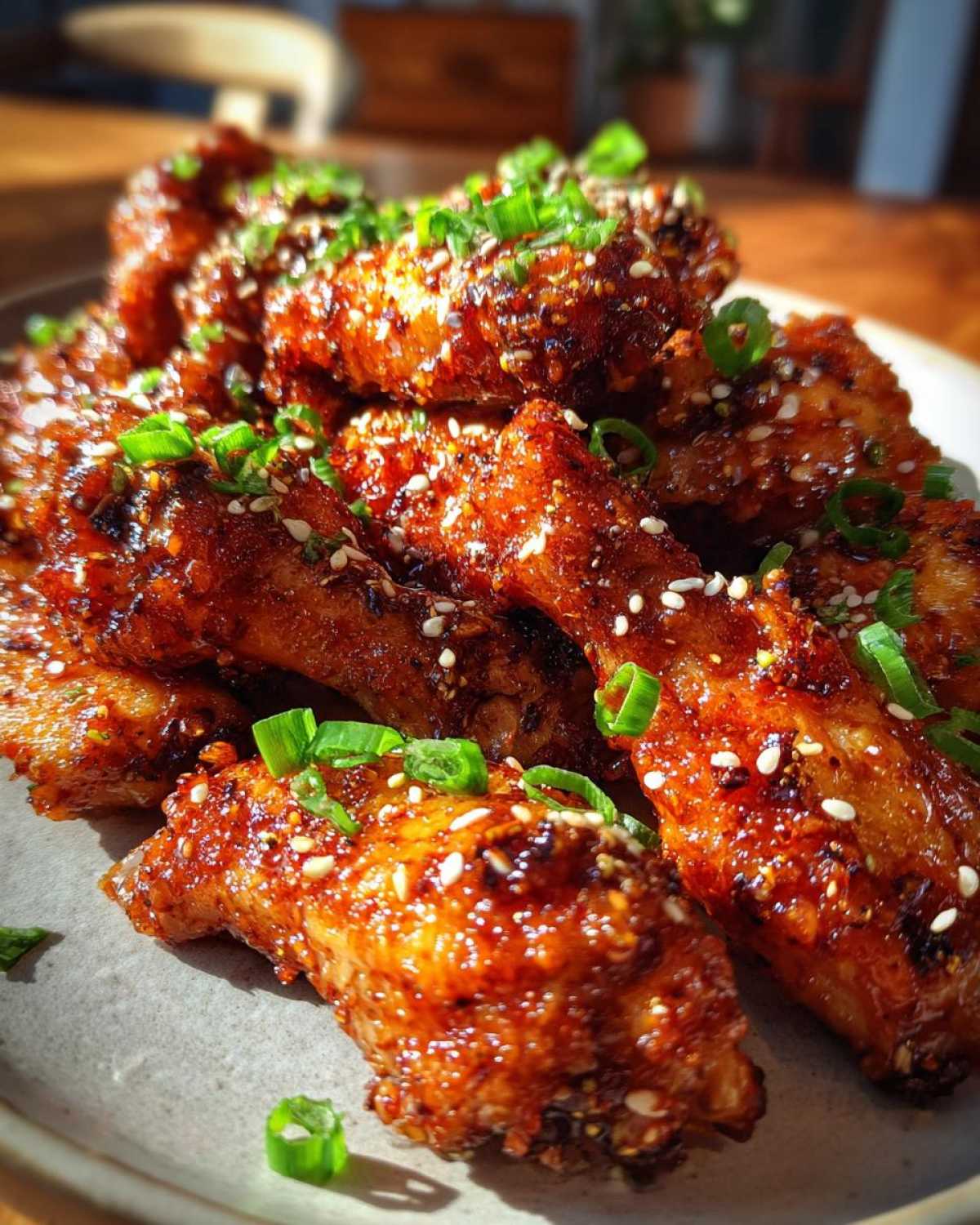 Sriracha Honey Garlic Chicken Wings (Finger-Licking Good Snack) - detail 1