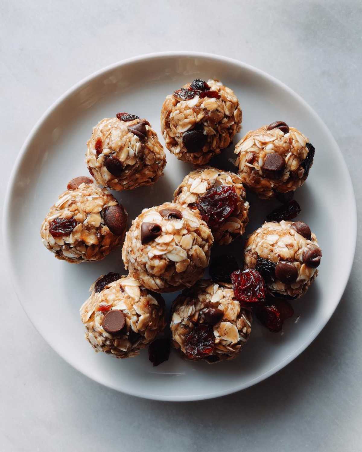Trail Mix Energy Clusters (No-Bake Snack Bites) - detail 3