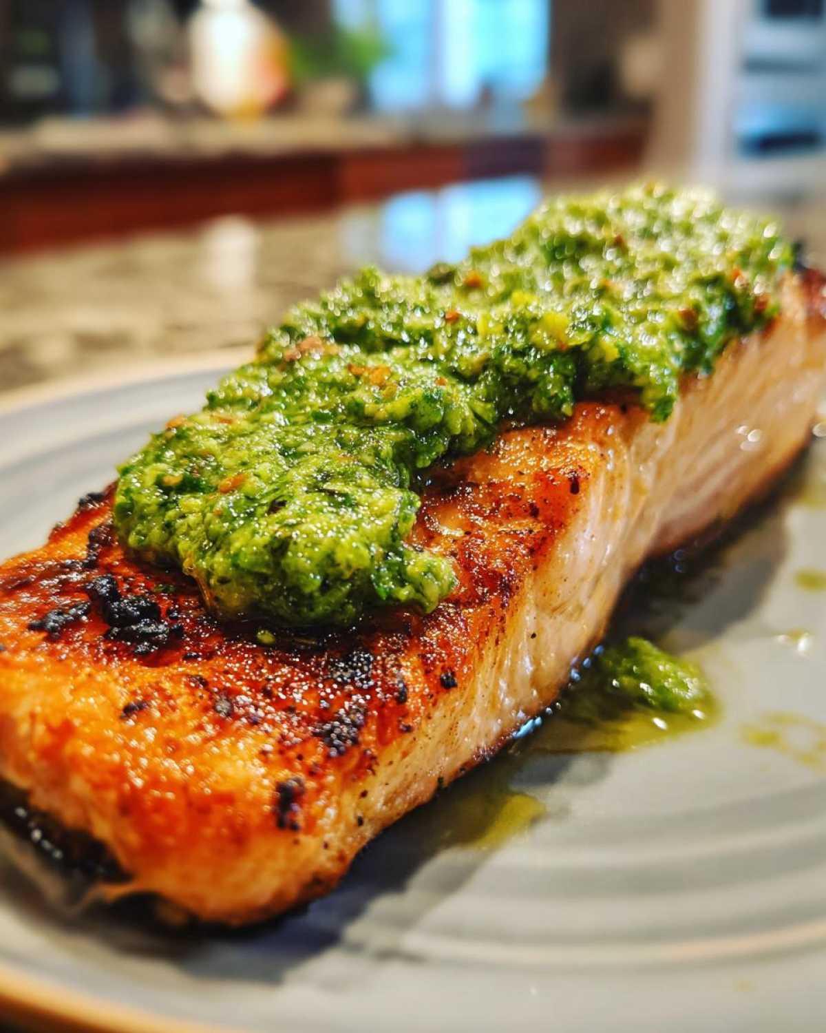 Avocado Pesto Grilled Salmon - detail 3