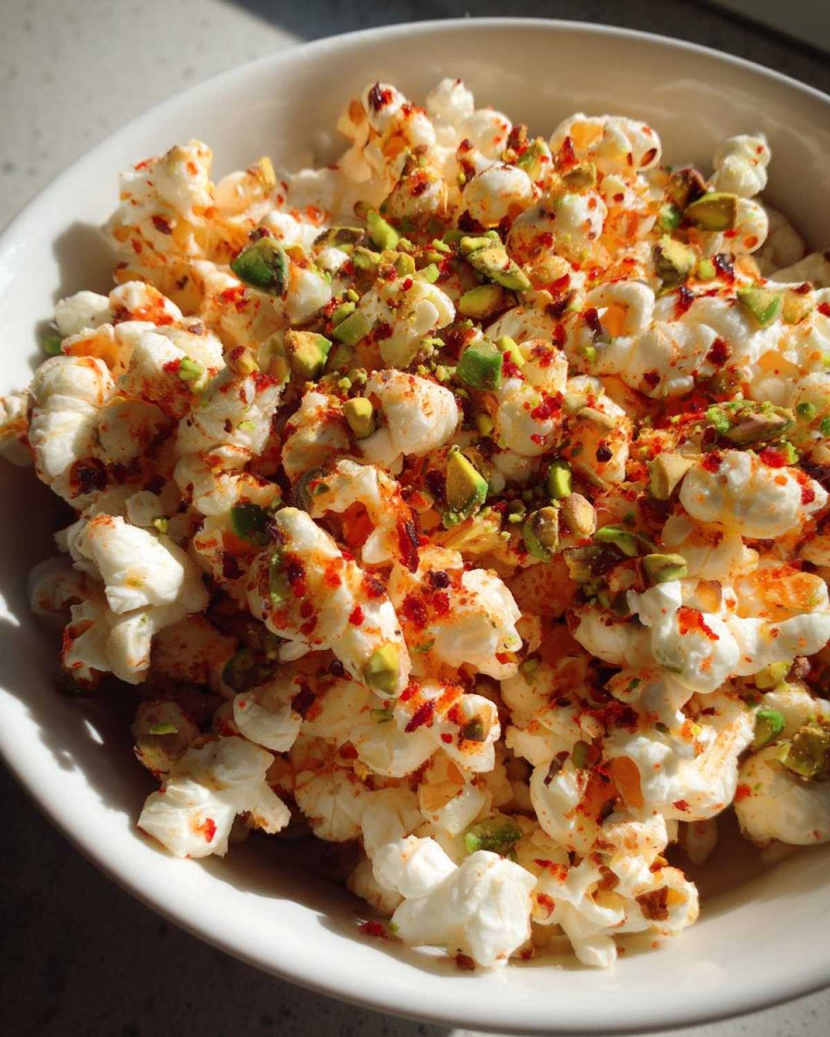 Chili-Lime Pistachio Popcorn - detail 1