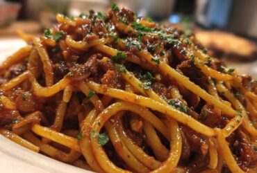 Creamy Mushroom Bolognese