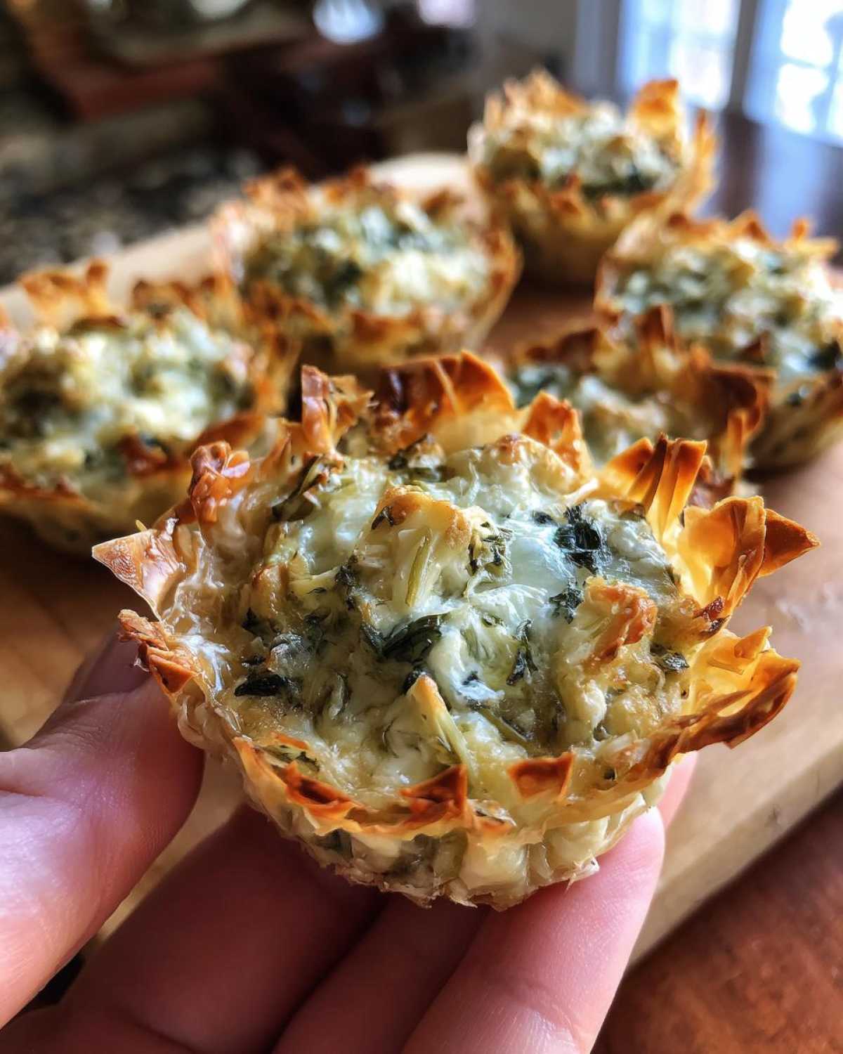 Mini Spinach Artichoke Dip Tarts - detail 3