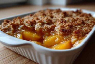 Peach Crisp with Fresh Peaches
