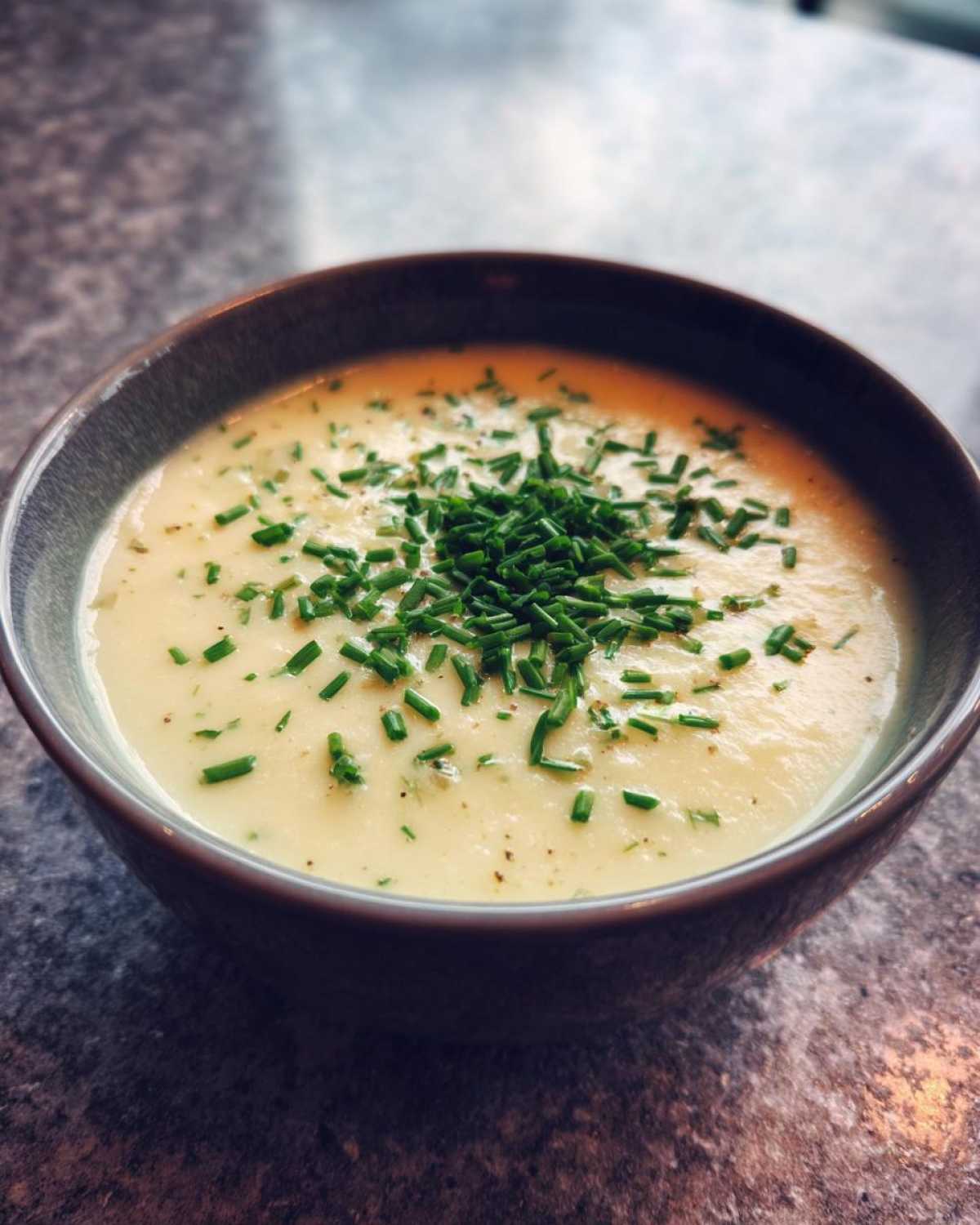 Quick Potato Leek Soup - detail 2