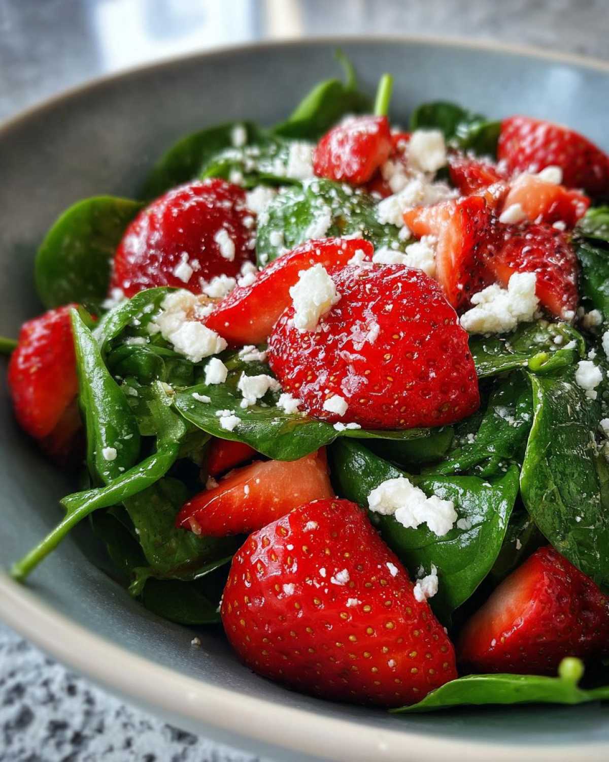 Spinach Strawberry Feta Salad - detail 1