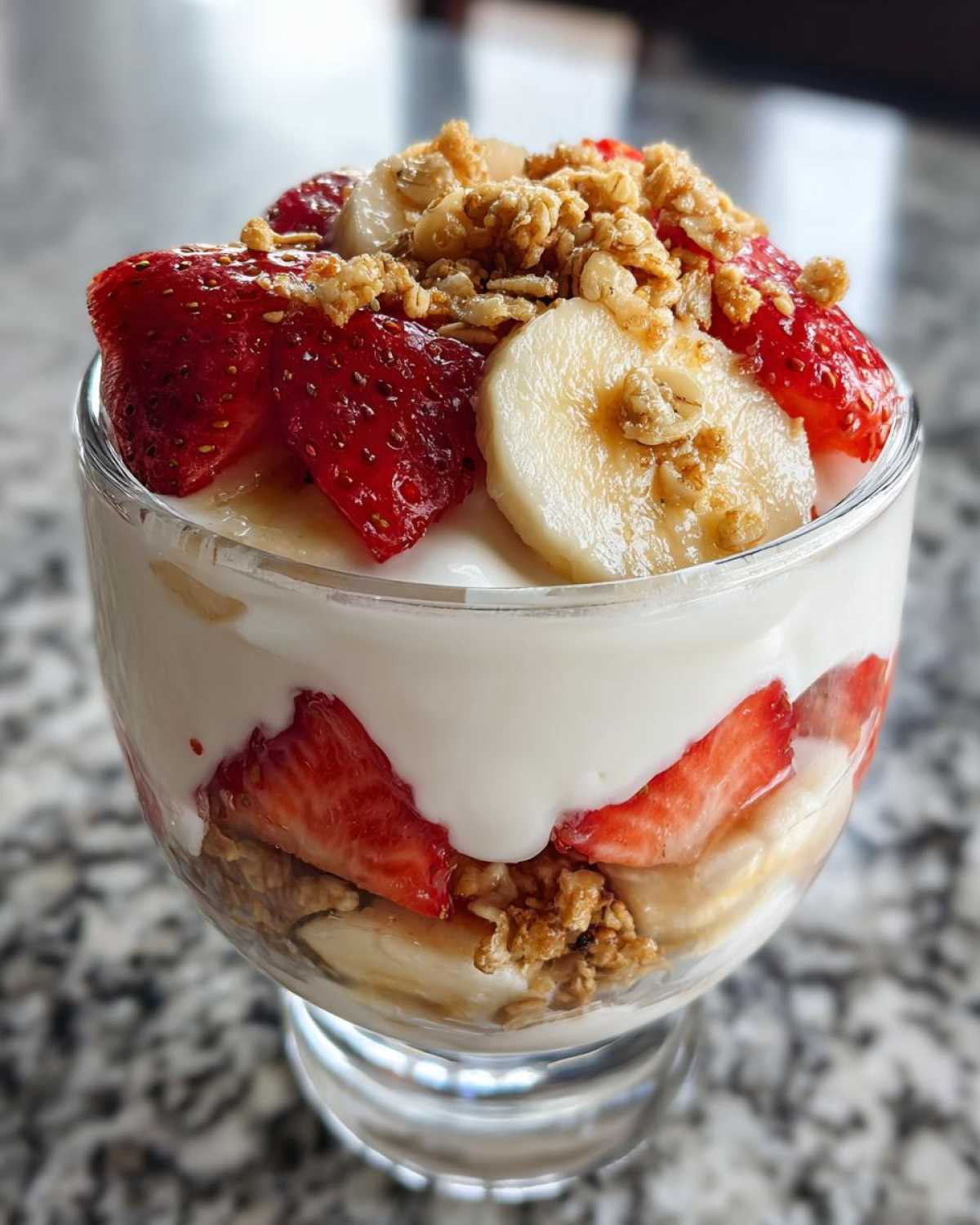 Strawberry Banana Greek Yogurt Parfait - detail 3
