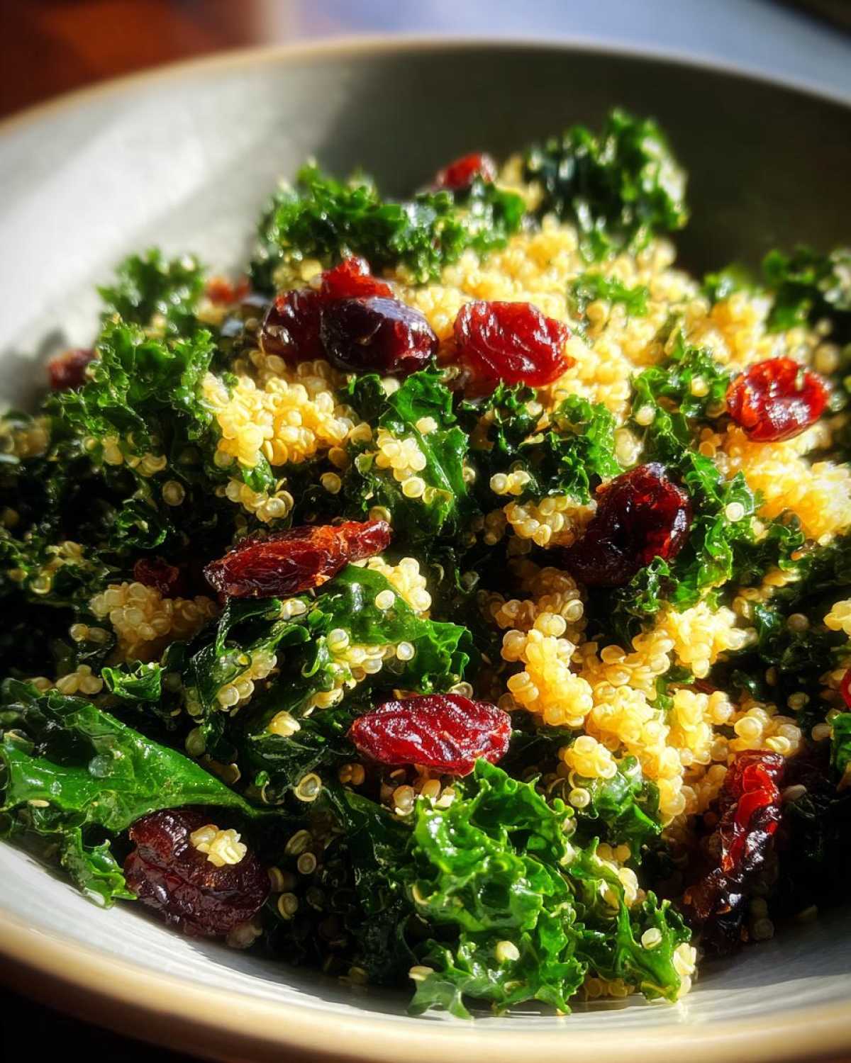 Warm Quinoa Kale Salad with Cranberries - detail 3