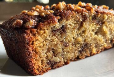 Banana Bread with Walnuts