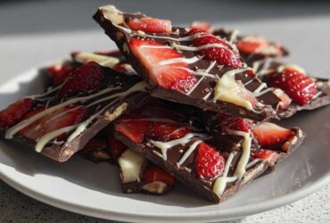 Chocolate Covered Strawberry Bark