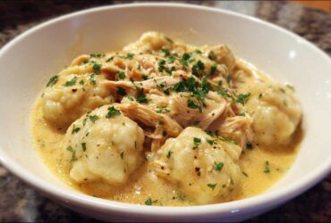 Crockpot Chicken and Dumplings